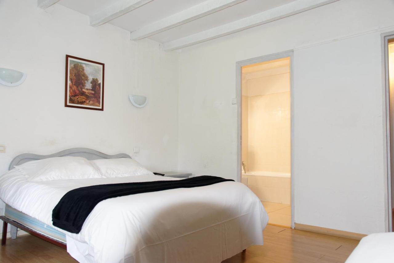 Domaine Du Berange Hotel Saint-Geniès-des-Mourgues Екстериор снимка